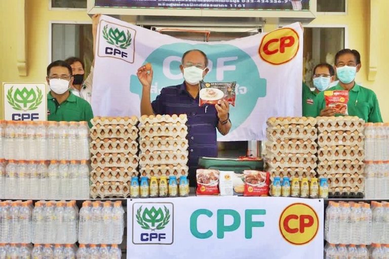 CPF ส่งมอบอาหารปลอดภัย บรรเทาความเดือดร้อนของชาวเพชรบุรี